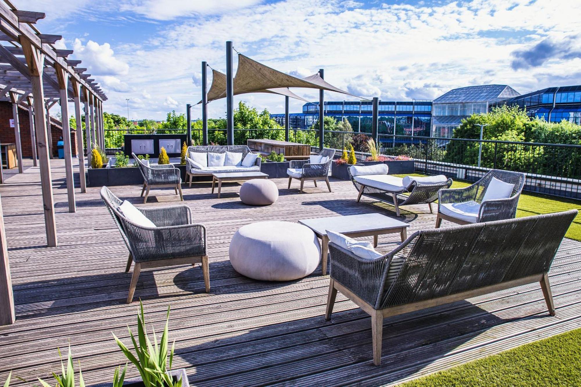 Luxury 1 Bedroom Serviced Apartment With Roof Terrace & Gym 斯蒂夫尼奇 外观 照片